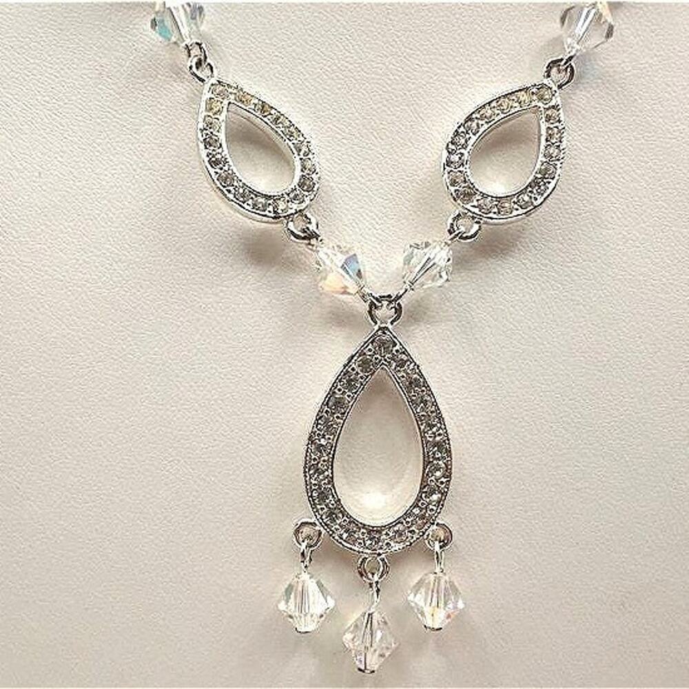 Vintage Y2K Silver Tone Rhinestone Teardrop Necklace AB Crystal Dangle Jewelry